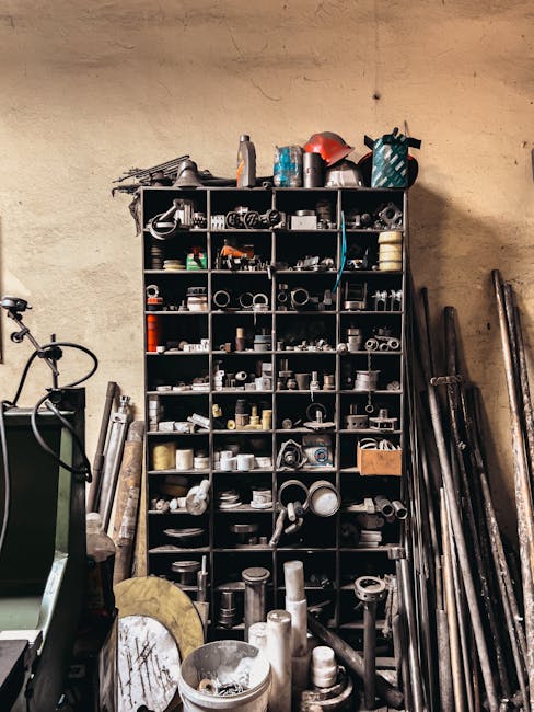 Atelier bien organisé avec rangements